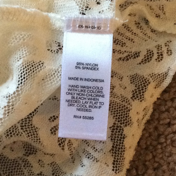 Express All-Lace Cami - Picture 6 of 6